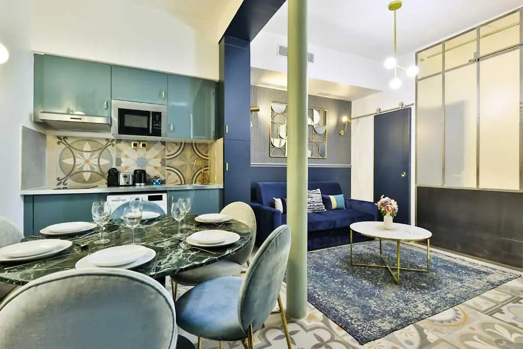 Apartment Lovely Loft With 2 Bedrooms Air Conditioned